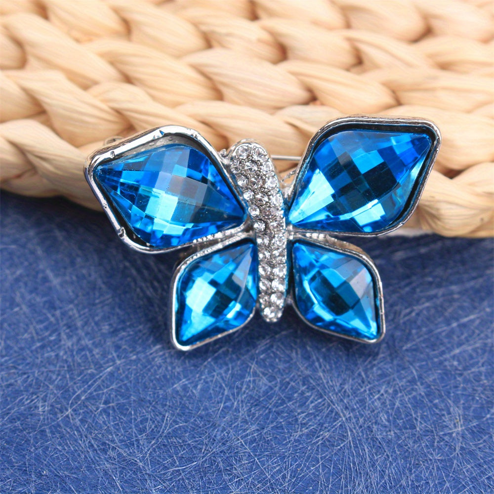 Stylish Butterfly Brooch Pin with Rhinestones - a Chic Addition to Clothing, Bags, and Hats