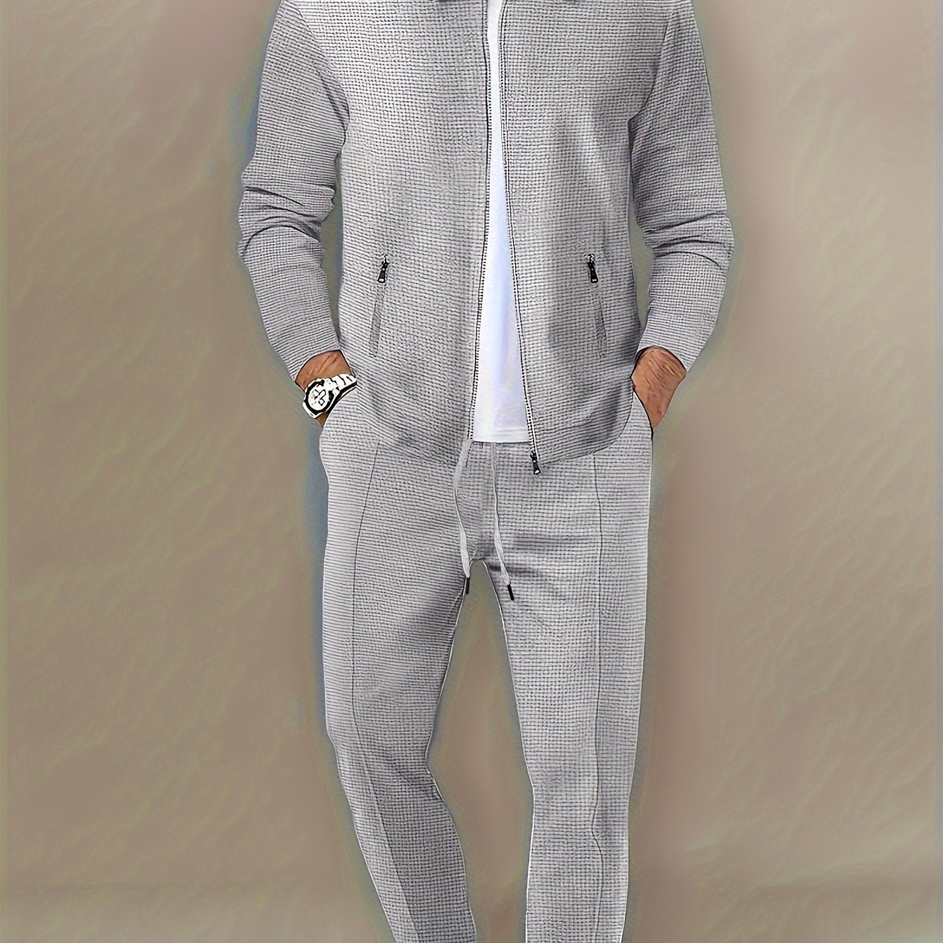 Casual sports suit for men.