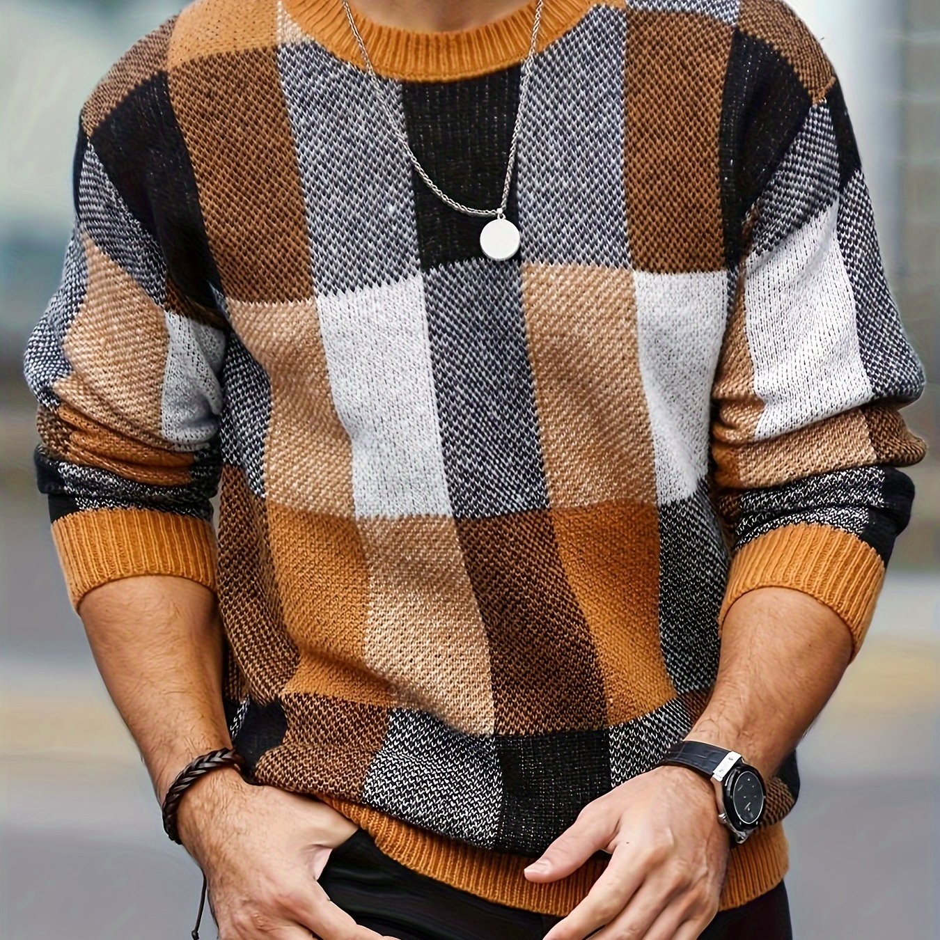 Plaid sweater for men made of viscose knit with round neck, regular fit, and stretchable material. Suitable for autumn/winter season, available in plus sizes.