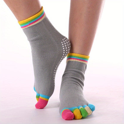 Anti-slip toe socks for women, ideal for yoga, running and athletics. Comfortable and stylish.