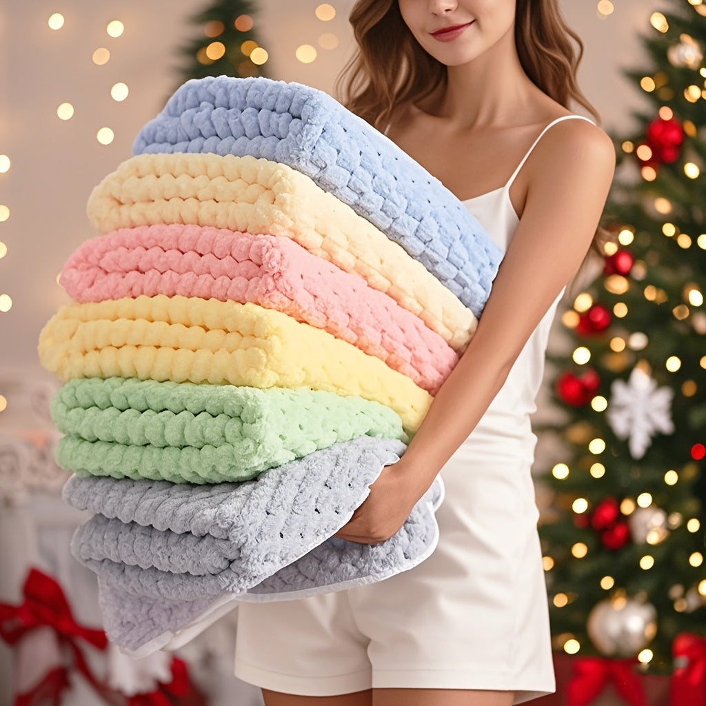 Soft, absorbent microfiber bath towels ideal for daily use, gym, and travel. Fragrance-free, quick-drying waffle weave design. Great for hair drying.