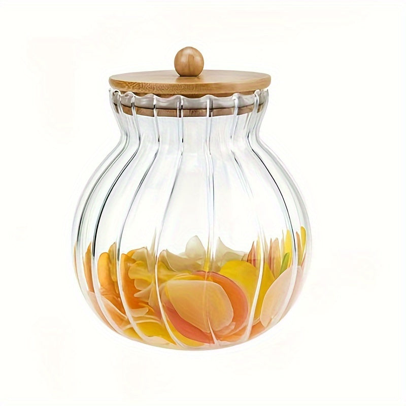 Glass storage jar with bamboo lid featuring stripes - perfect for storing tea, snacks, seasonings, and candy in the kitchen or dining room. Can be used multiple times.