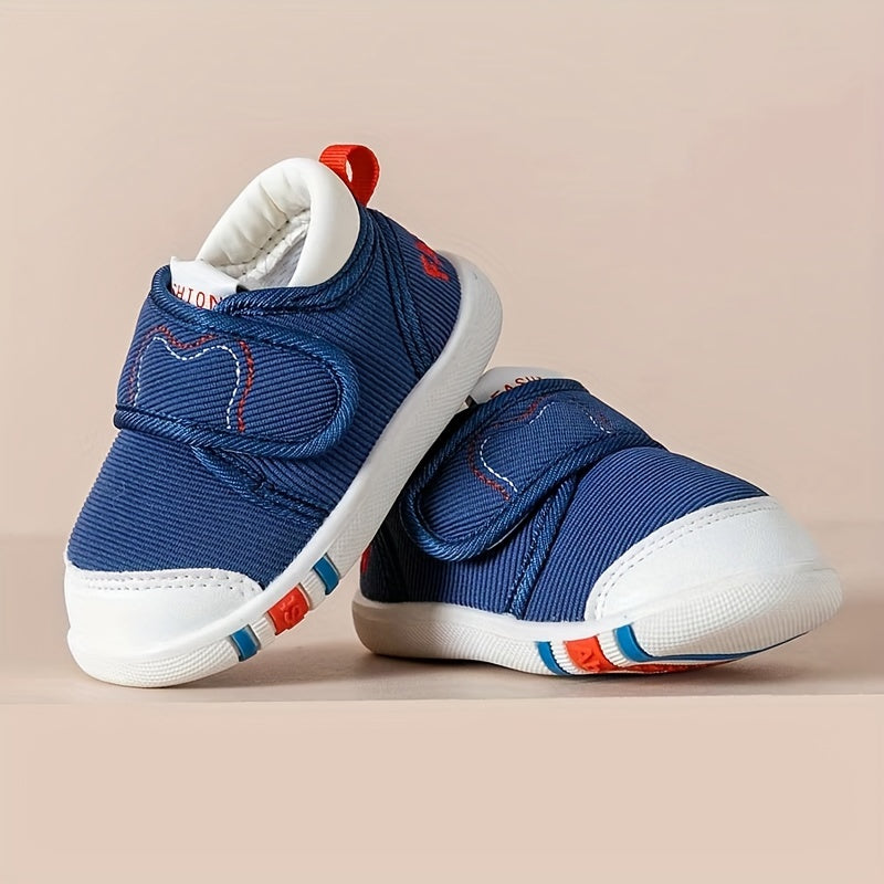 Cozy cartoon children's sports shoes for toddlers aged 1-3 years. Suitable for girls and boys aged 12-36 months, ideal for indoor and outdoor use in spring and autumn. Lightweight and cute