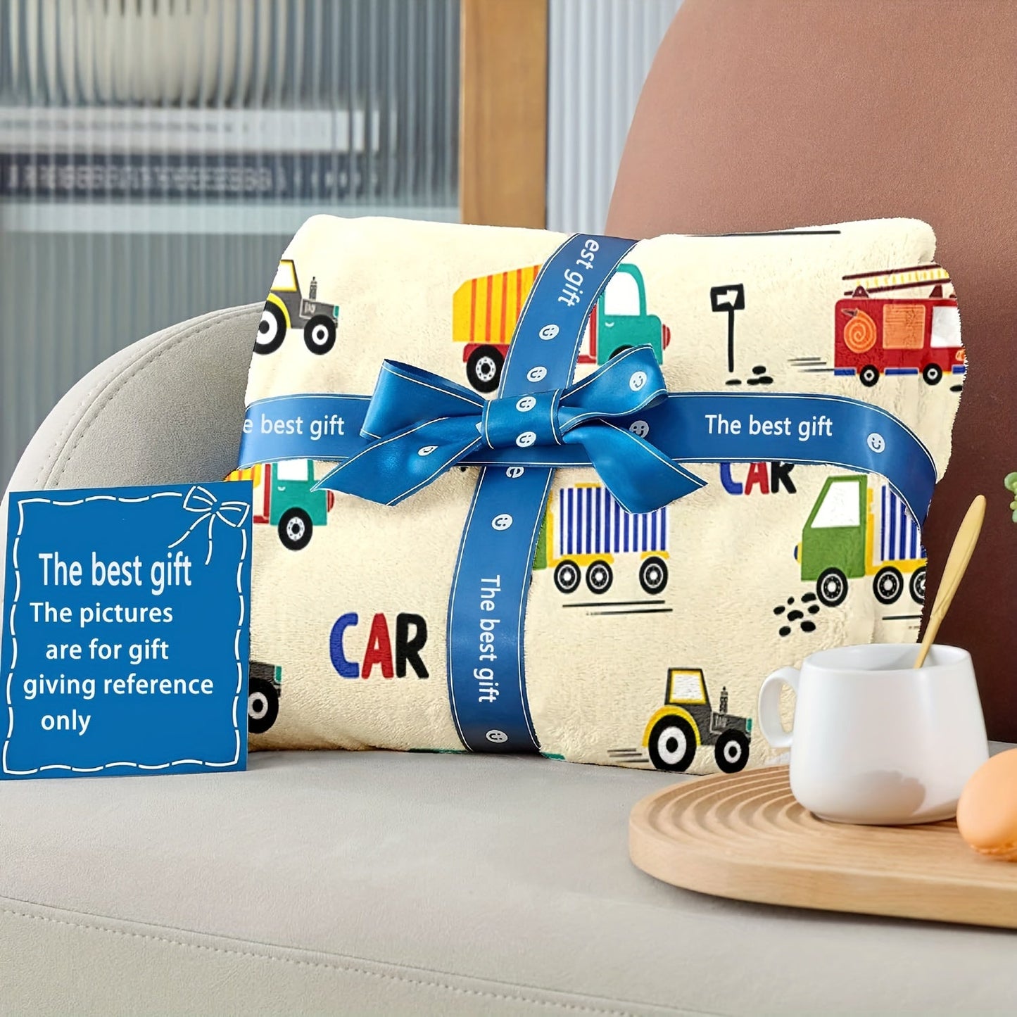 This modern cartoon car and truck print flannel wearable blanket is tear-resistant, soft, and warm. Made from a cozy knit fabric, it's perfect for boys and girls to snuggle up with. The digital print design makes it ideal for napping on beds, sofas, or