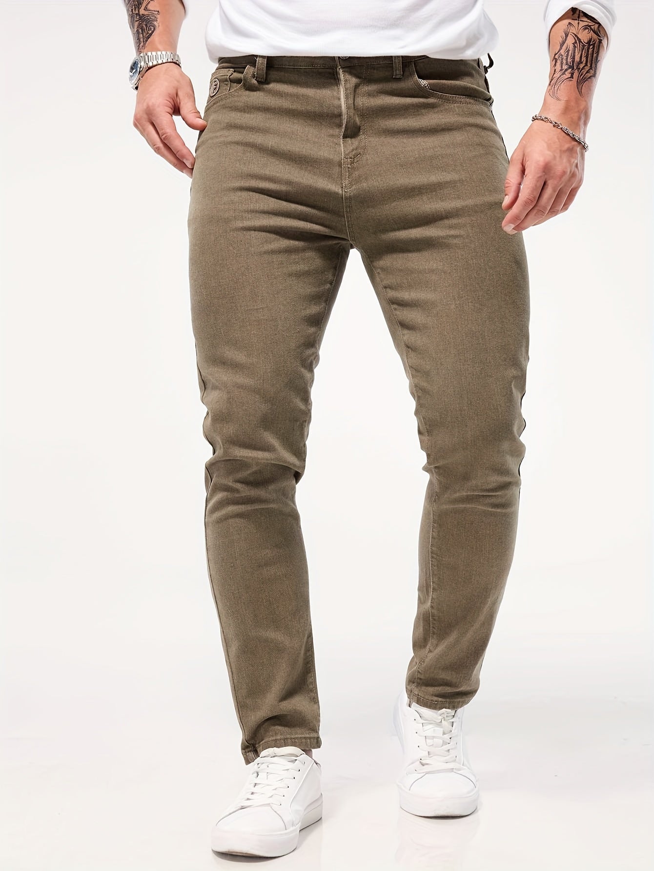 Button closure, stretch denim, solid color men's slim fit straight-leg jeans, all-season casual style trousers.