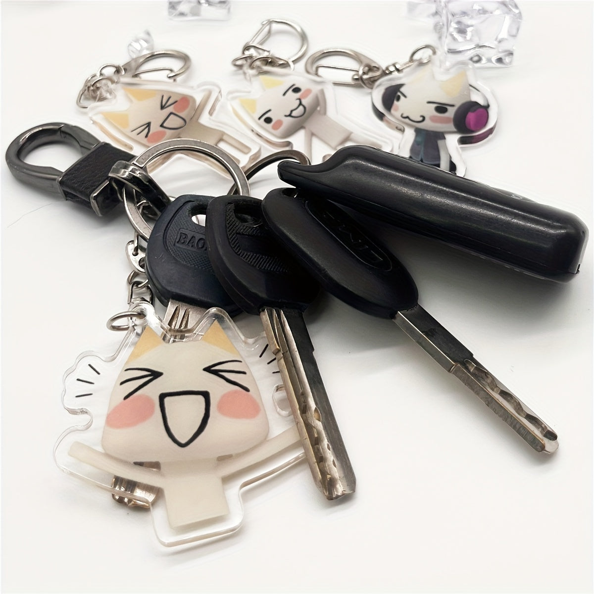 Adorable Cartoon Cat Acrylic Keychain by Inoue Toro - Perfect for Bag Accessories, Pendants, Jewelry, and Fan Gifts