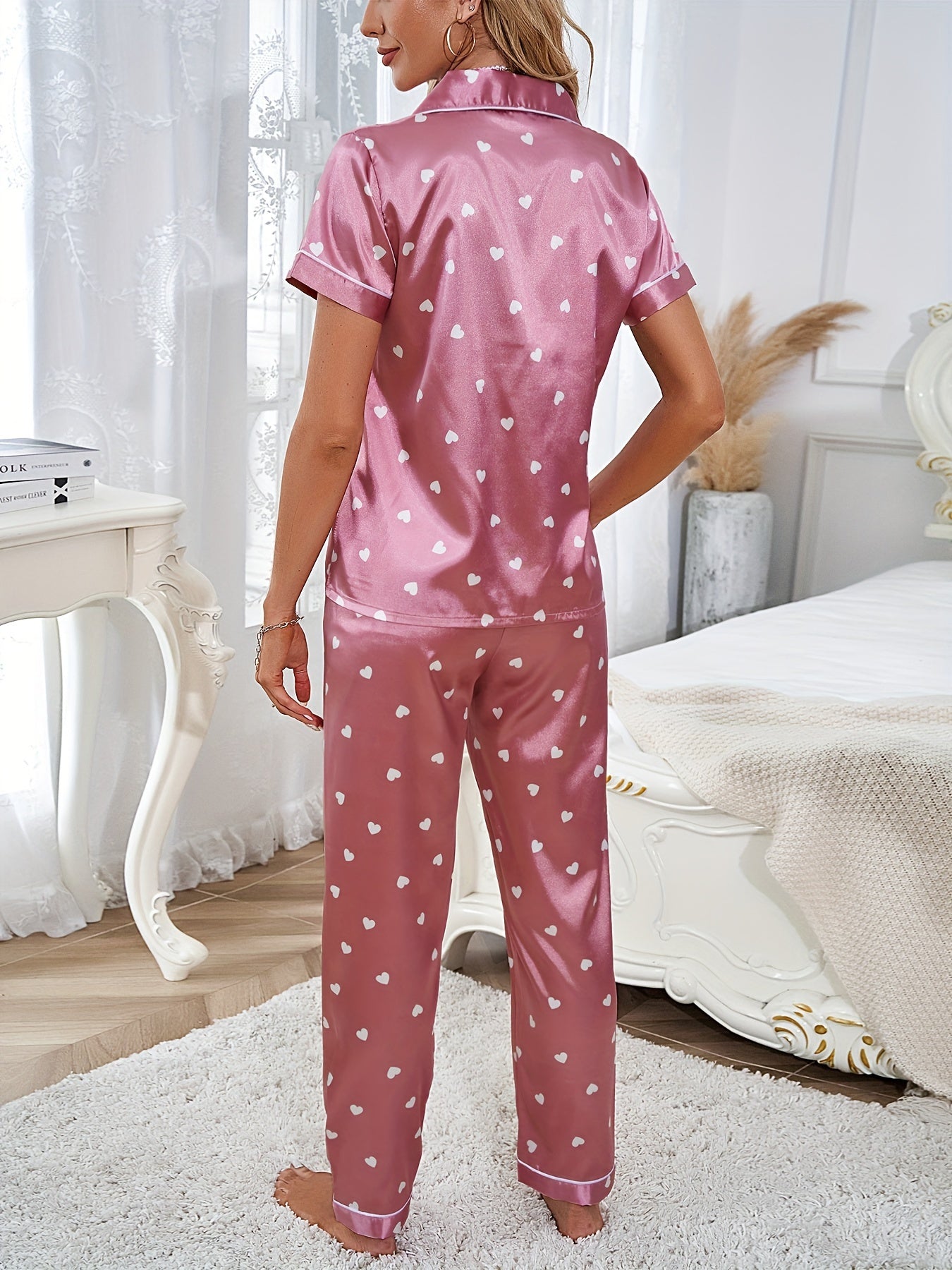 Women's Heart Print Pajama Set with Short Sleeve Top and Elastic Waistband Pants