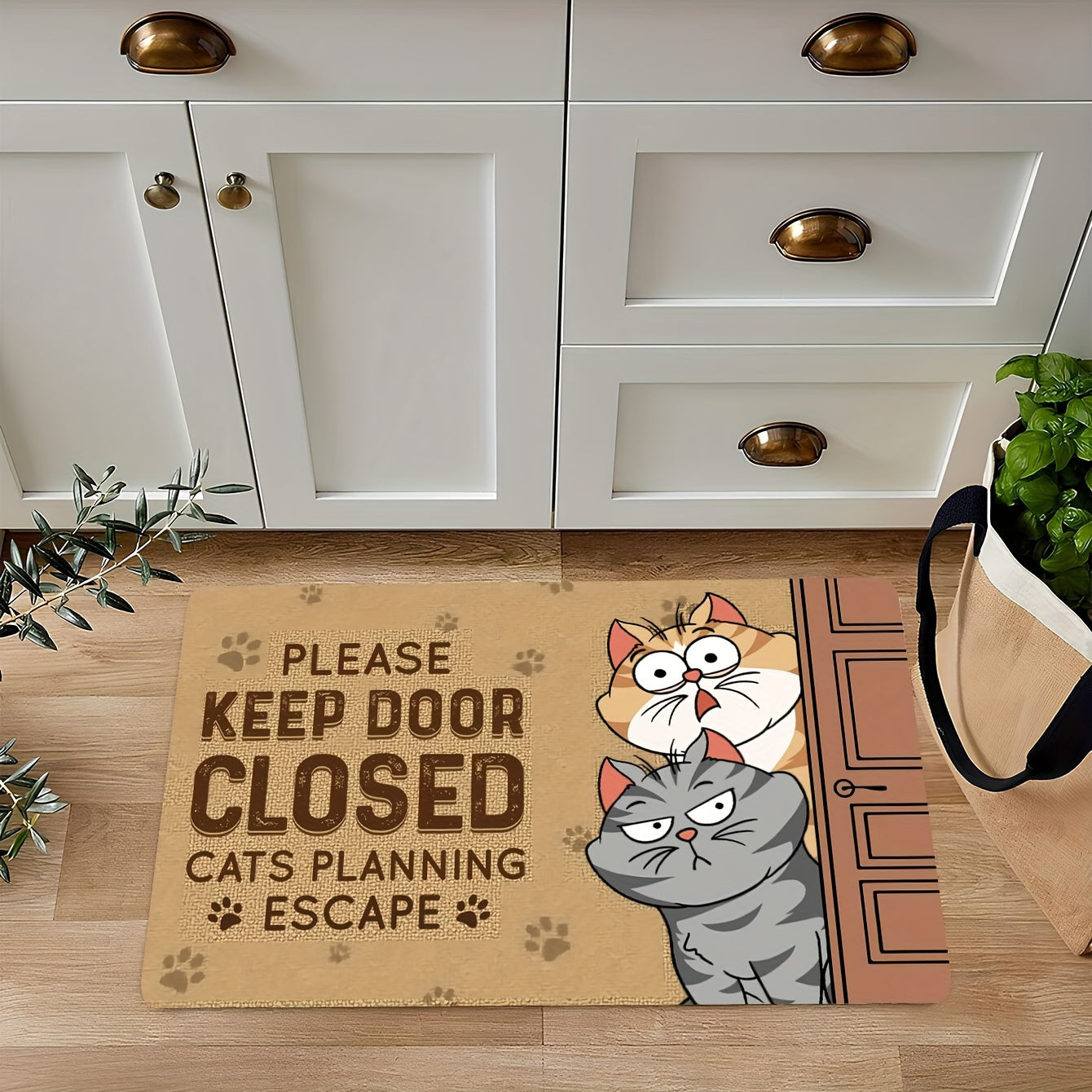 Whimsical Cat Welcome Indoor Doormat - Anti-Slip, Stain-Resistant Polyester Mat featuring "Please Keep Door Closed" Humor. Low Pile, Easy to Clean with Machine Washable for Home Decor