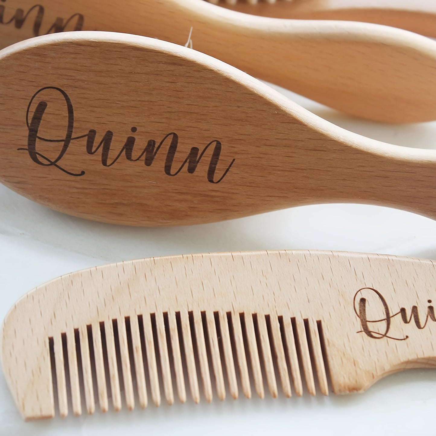 [Personalized Customization] Set of 3: Shampoo Brush, Wooden Comb, and Air Cushion Head Washing and Cleaning Tools