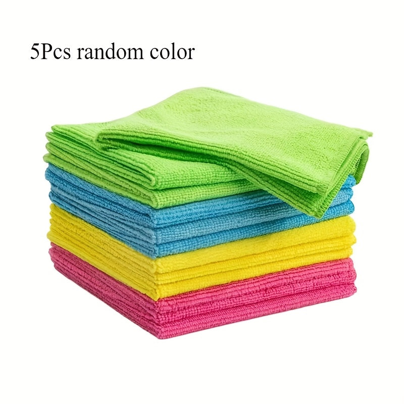 Pack of microfiber cleaning cloths made of woven polyester for a streak-free shine on various surfaces indoors and outdoors. These super absorbent towels are perfect for use in the bathroom, kitchen, patio, and more. Makes a great gift for Christmas or