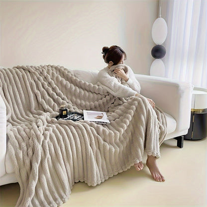 Elegant French Inspired Multi-Purpose Fleece Blanket - One Double-Sided Soft Blanket - Stylish Sofa Cover/Throw, Ideal for Home and Office Naps - Professional Dry Cleaning Recommended, Made of Polyester, Woven for All Seasons