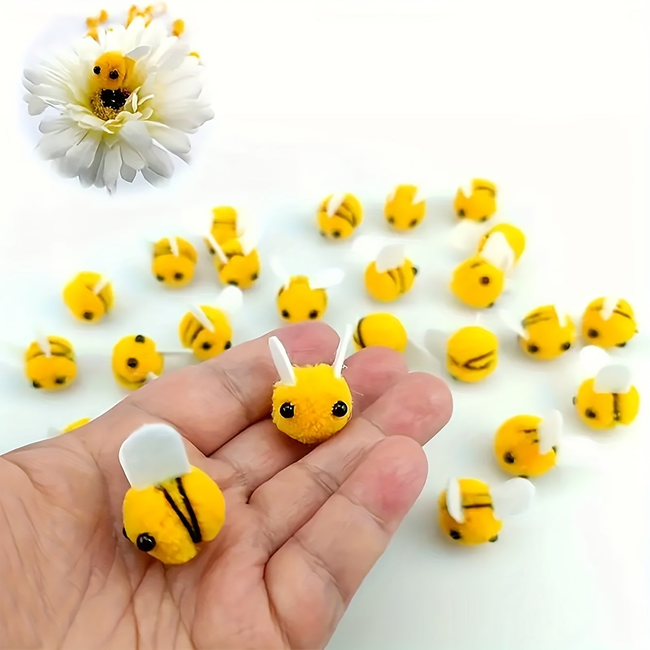 Set of 10 Mini Plush Bee Decorations for Parties and Crafts - Handcrafted from Felt, Suitable for Various Occasions, Eco-Friendly