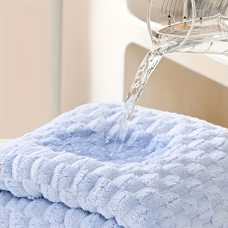 Contemporary space-themed waffle weave bath towel made with 80% polyester and 20% nylon, ultra-absorbent and quick-drying. Suitable for daily use in spa, gym, and at home.