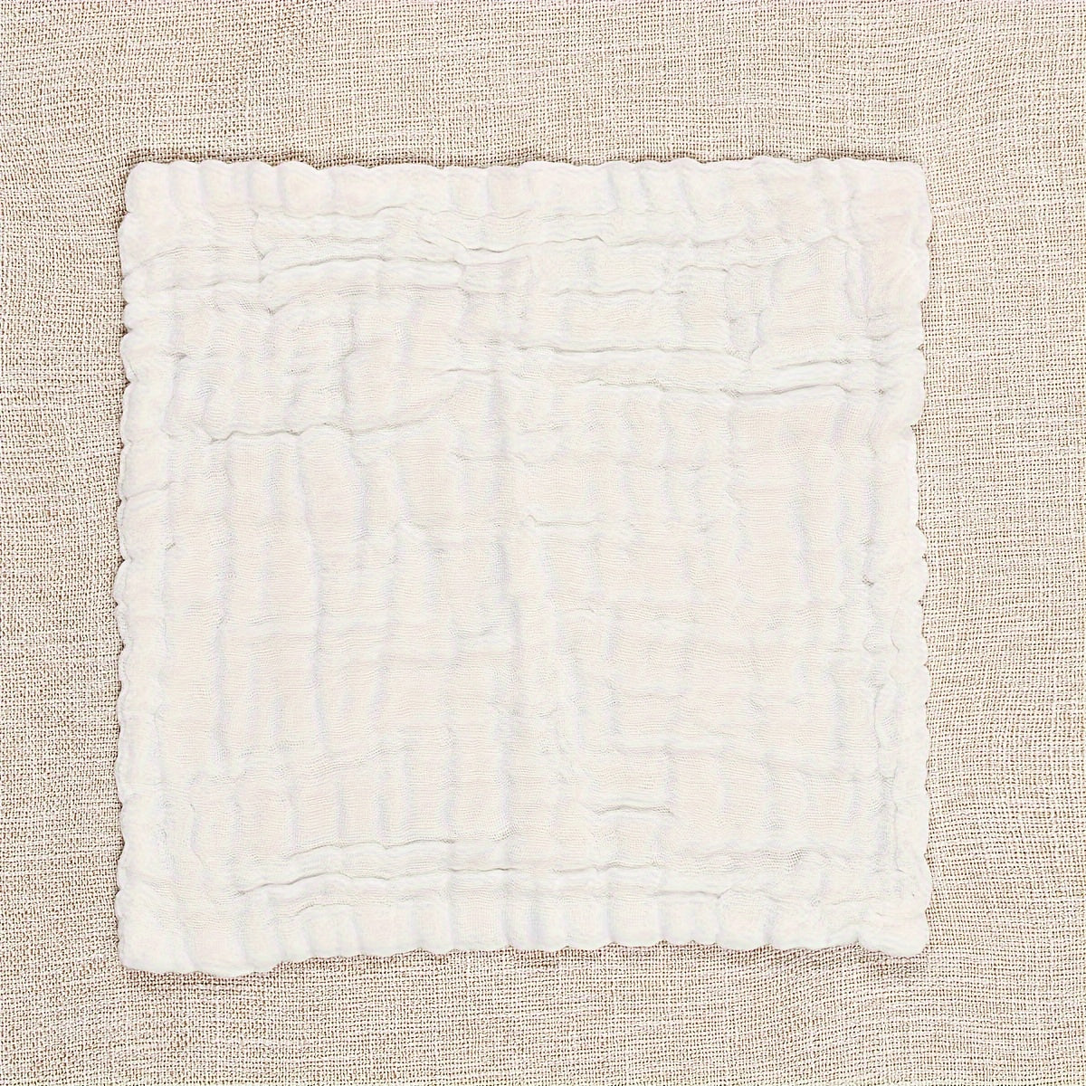 5 pieces of soft muslin washcloths made of 100% cotton, suitable for use as face towels, reusable wipes, or 6-layer bath towels in a plain color design.