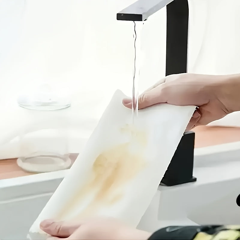 1 roll of disposable kitchen paper towels with 400 sheets featuring a random pattern lazy rag design. This versatile product can be used as a washable dry and wet towel, dishcloth, non-stick oil rag, degreasing towel, household cleaning rag, drying