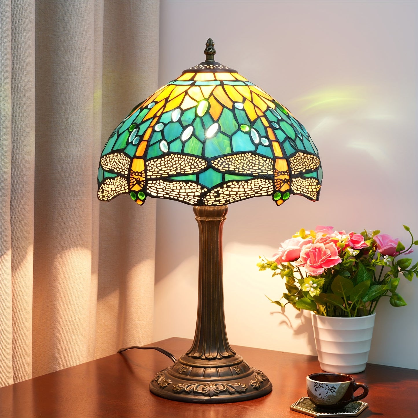 Handmade 12-inch glass desk lamp with green dragonfly pagoda shade and antique metal finish. Includes switch and 220-240V European plug. Perfect cozy bedside table lamp for various rooms in retro European countryside style. A creative gift idea.