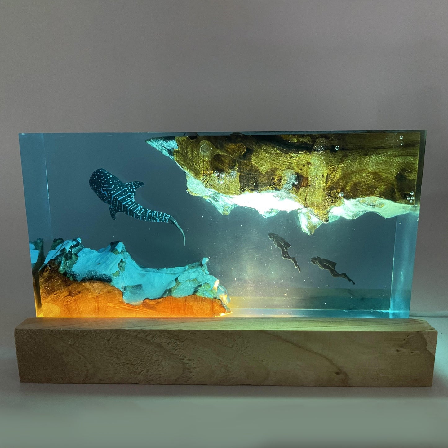 Handmade whale resin lamp, unique bedside lighting and décor for bedroom, perfect gift.