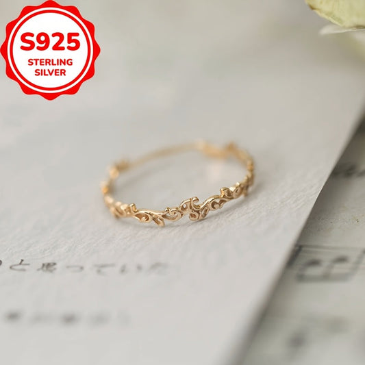 1. Light luxury style S925 silvery ring weighing 2.1g, showcasing a royal nobility and versatile personality. This retro asymmetric whitening ring for women embodies elegance and simplicity, with a celestial symbol theme perfect for basic commuting and a