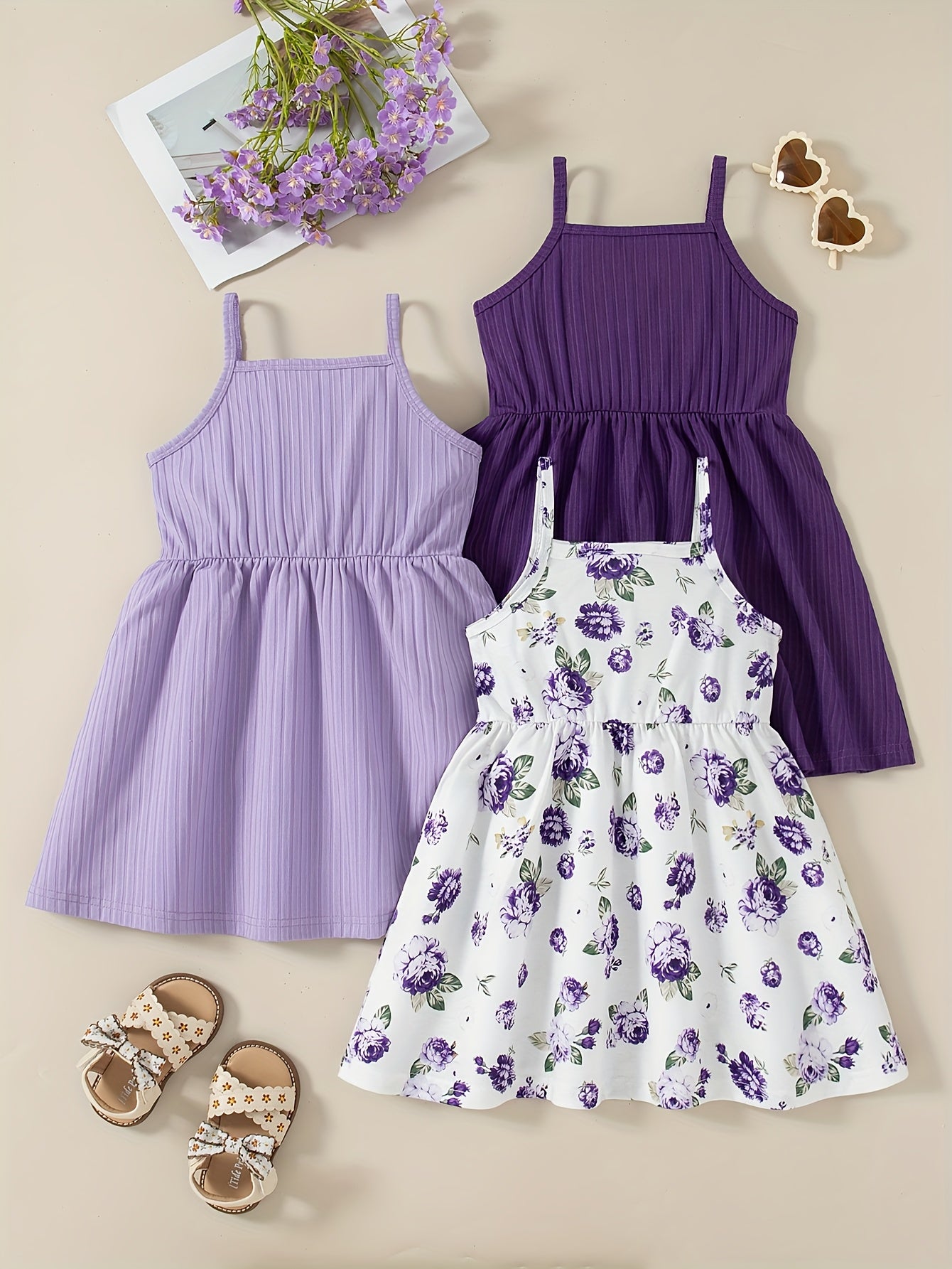 Three-piece set of fashionable strapless floral print dresses for girls.