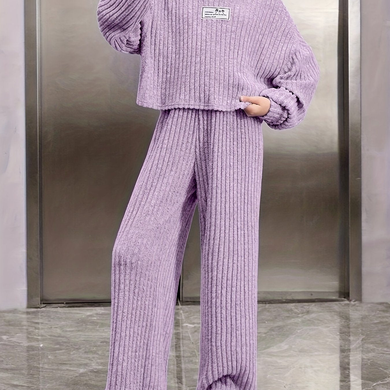 Kids casual knit set with long sleeve hoodie and wide leg pants, ideal for urban outdoor activities in fall and winter.