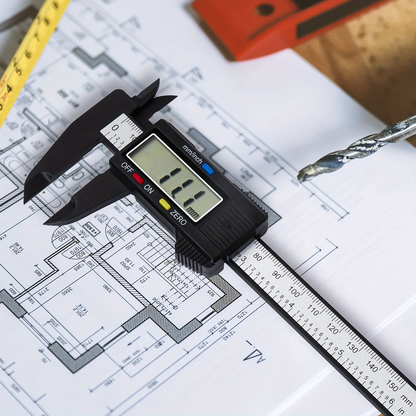 Digital caliper with LCD screen, auto-off feature, inch and millimeter conversion.