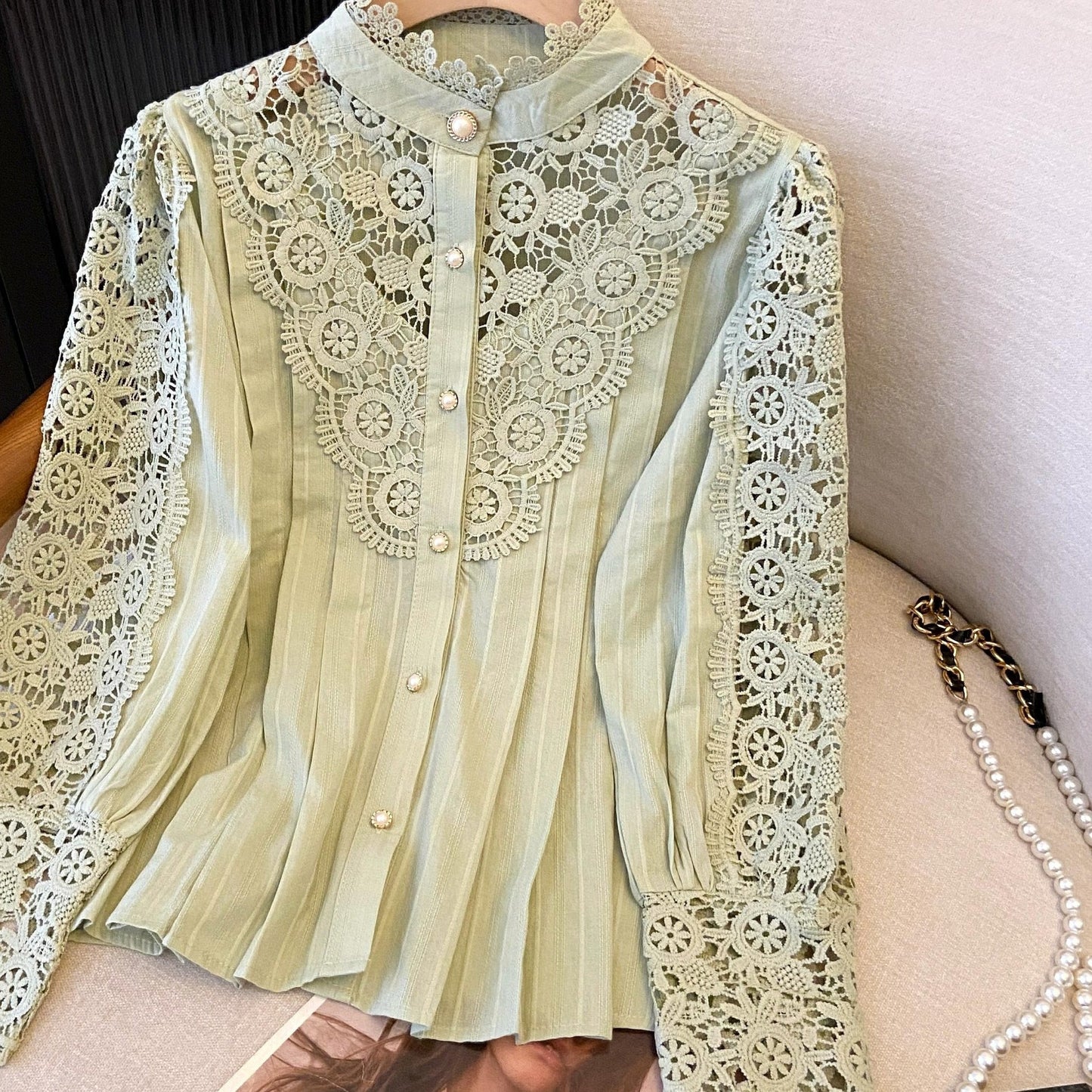 Spring and Autumn Lace Hollow Flower Panel Button Heavy Industry Long-Sleeved Standing Neck Shirt.