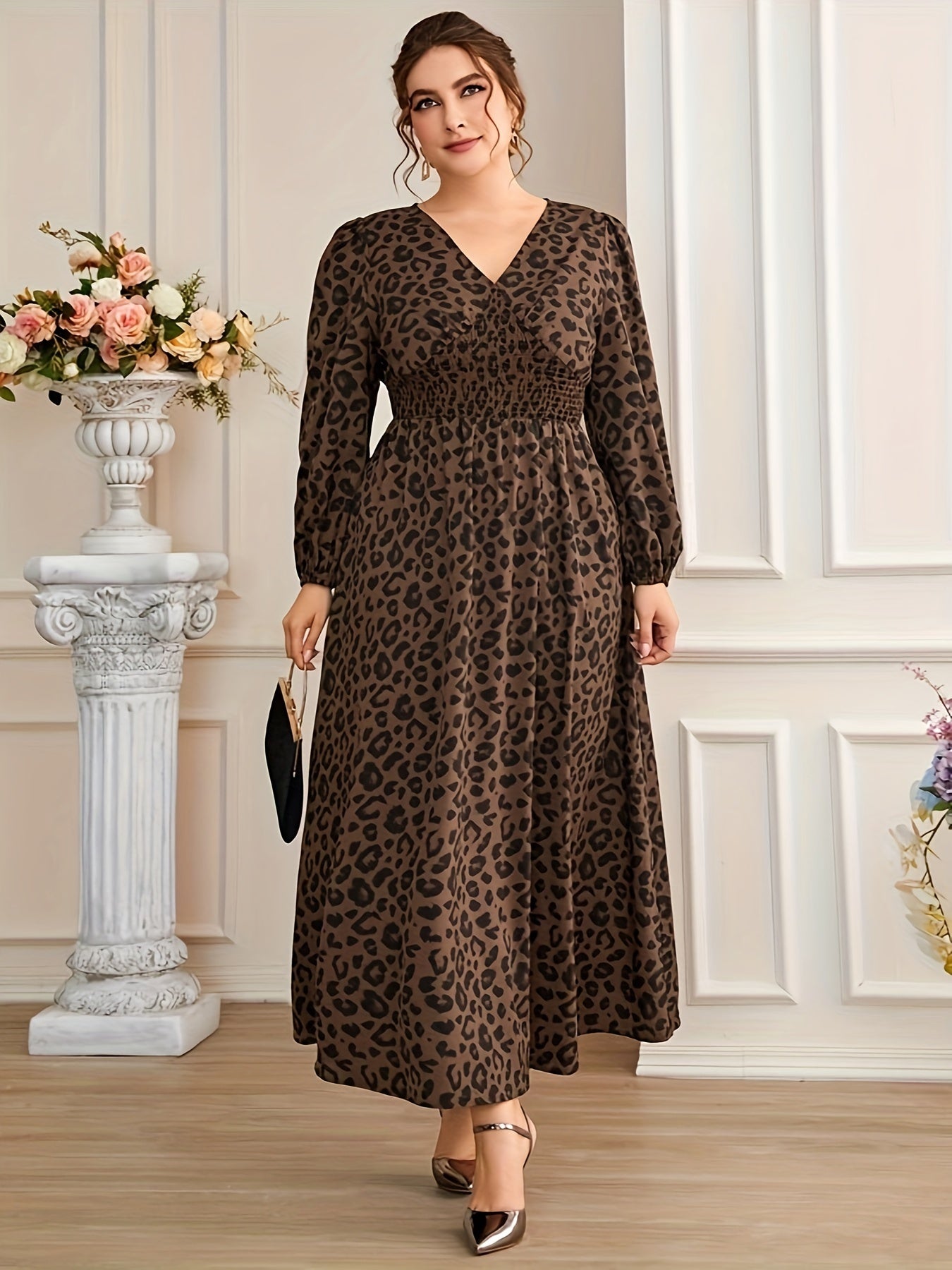 Leopard print midi dress with V-neck, lantern sleeves – machine washable, polyester, ideal for spring and fall.