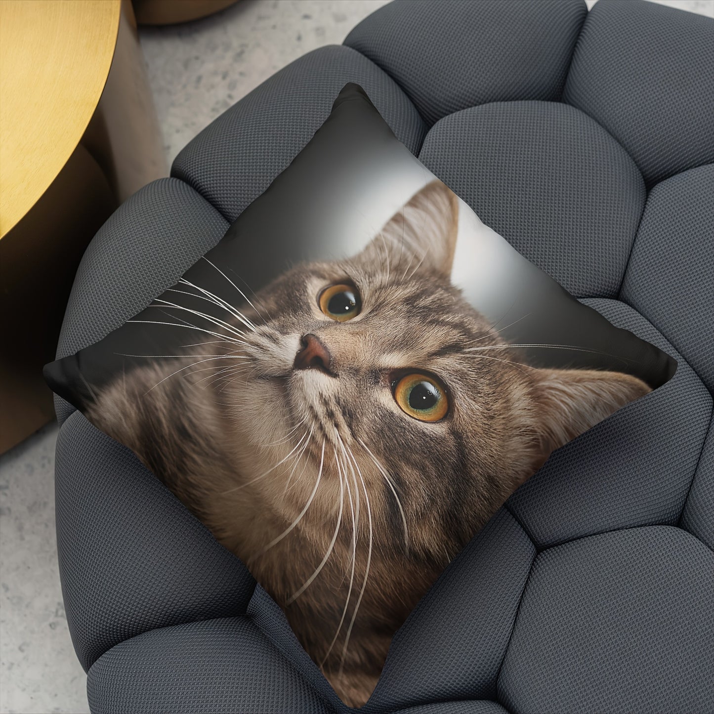 Cat plush pillow cover - 45.72x45.72 cm, zippered, machine washable, single-sided print for sofa & bedroom decor, short plush, pillow core not included