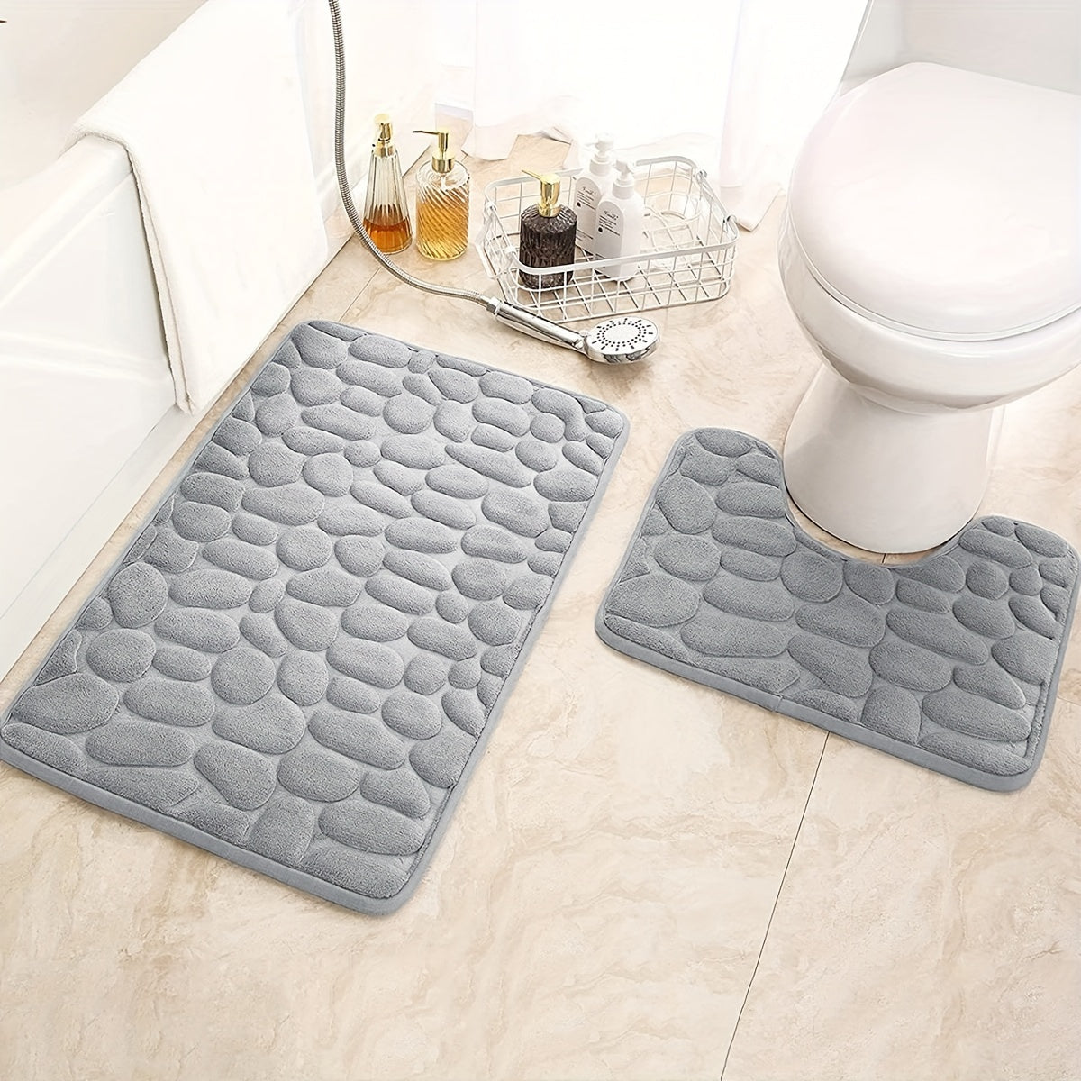 Set of anti-slip toilet floor mats, quick-drying, easy to care for, in dimensions 50*80cm and 50*40cm.