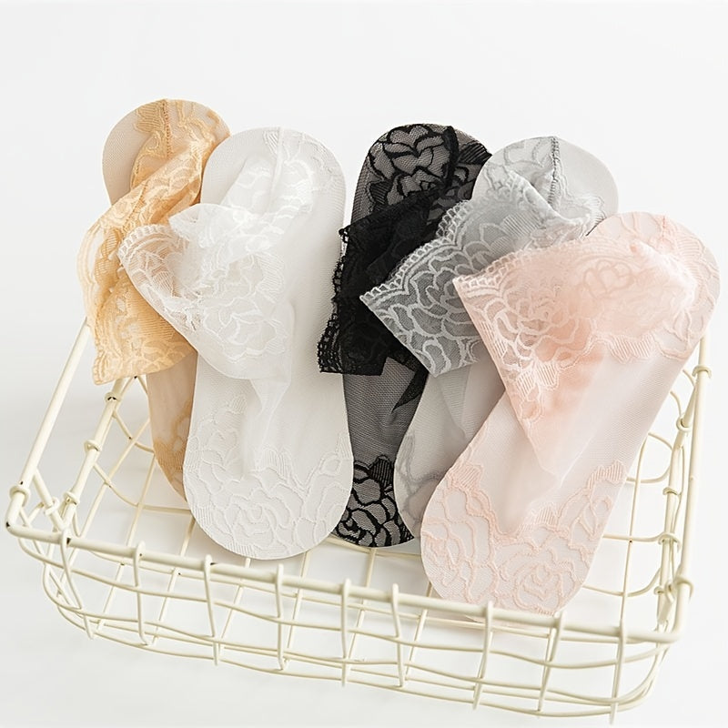 5 pairs of lace-trimmed women's socks for spring and summer, including short mesh socks with large roses and lightweight boat socks.