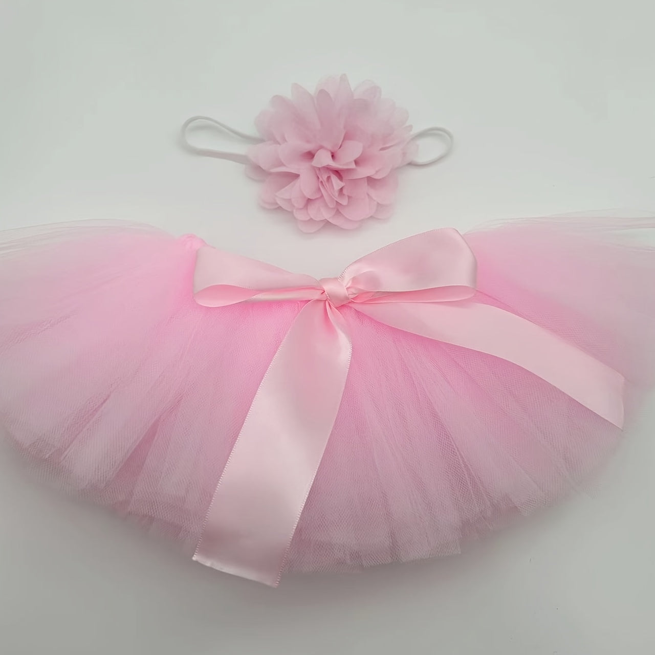 Cute Skirt and Headband Outfit for Newborn Baby Girls, includes Tutu Skirt, Flower Hairband, perfect for special occasions like princess photography, Christmas, Halloween, and Thanksgiving gifts