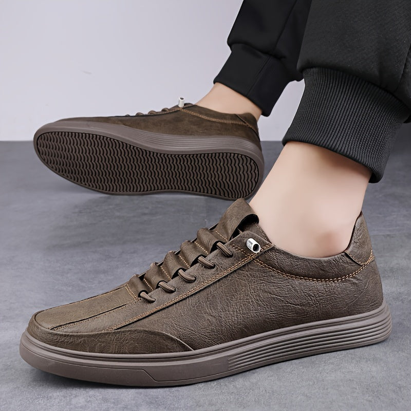 Vintage business style shoes for men made with split cow leather upper and rubber sole, suitable for casual walking.