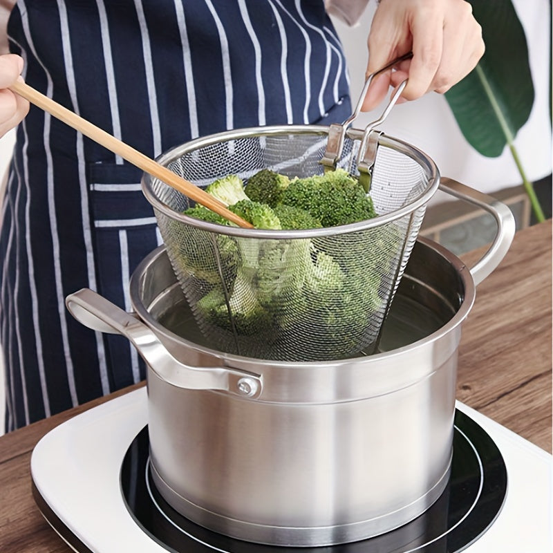 Stainless Steel Frying Basket for French Fries and Food - Heat Resistant Snack Strainer, Safe for Food Contact, No Electricity Required - Essential Kitchen Accessory