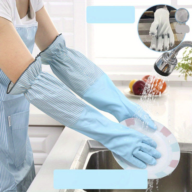 Get ready for winter with a pair of thermal gloves that are perfect for household cleaning. These waterproof kitchen dishwashing gloves feature a cozy velvet lining and a non-slip design for tackling all your housework tasks. Durable and versatile, they