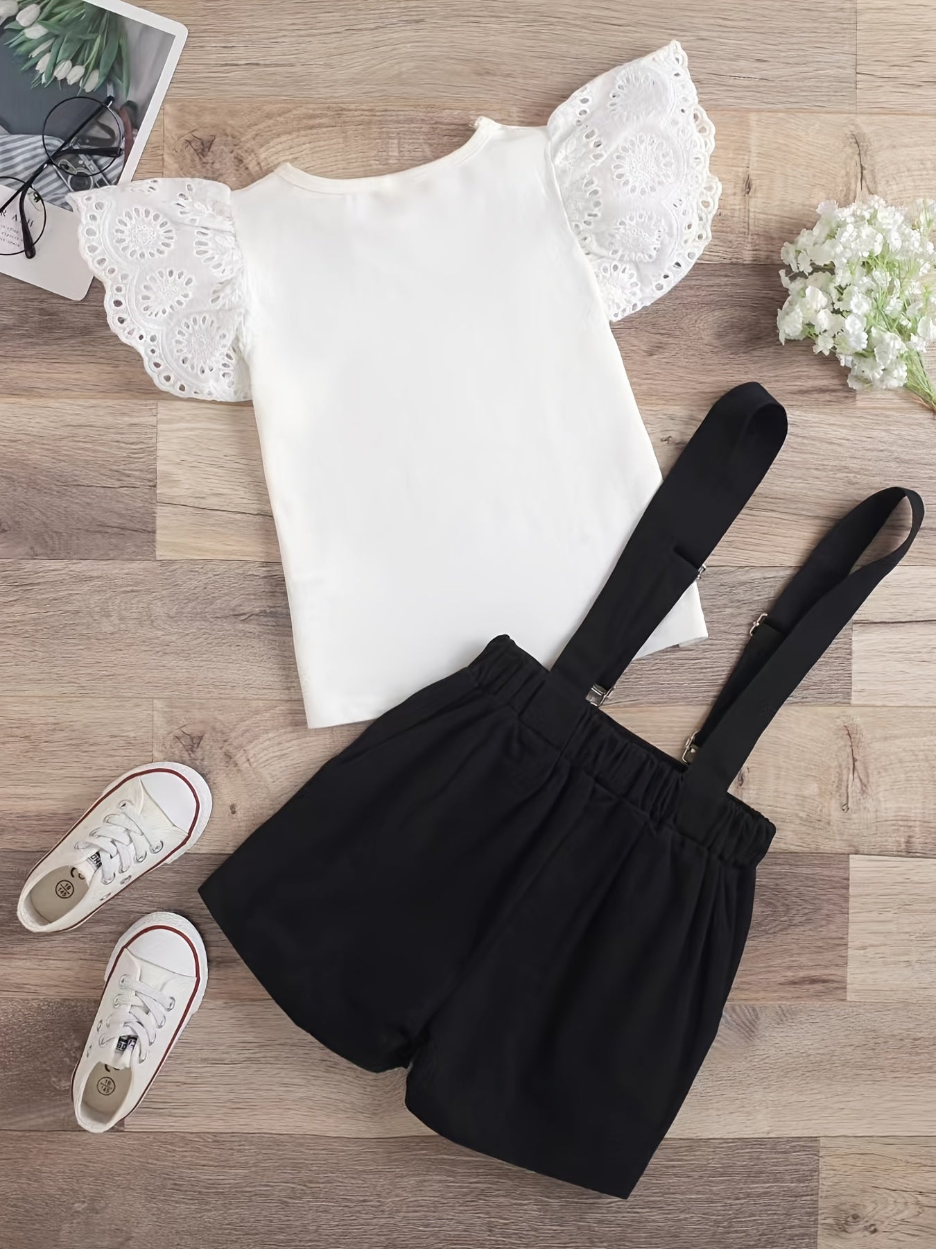 Girls' summer outfit: ruffle top and suspender shorts