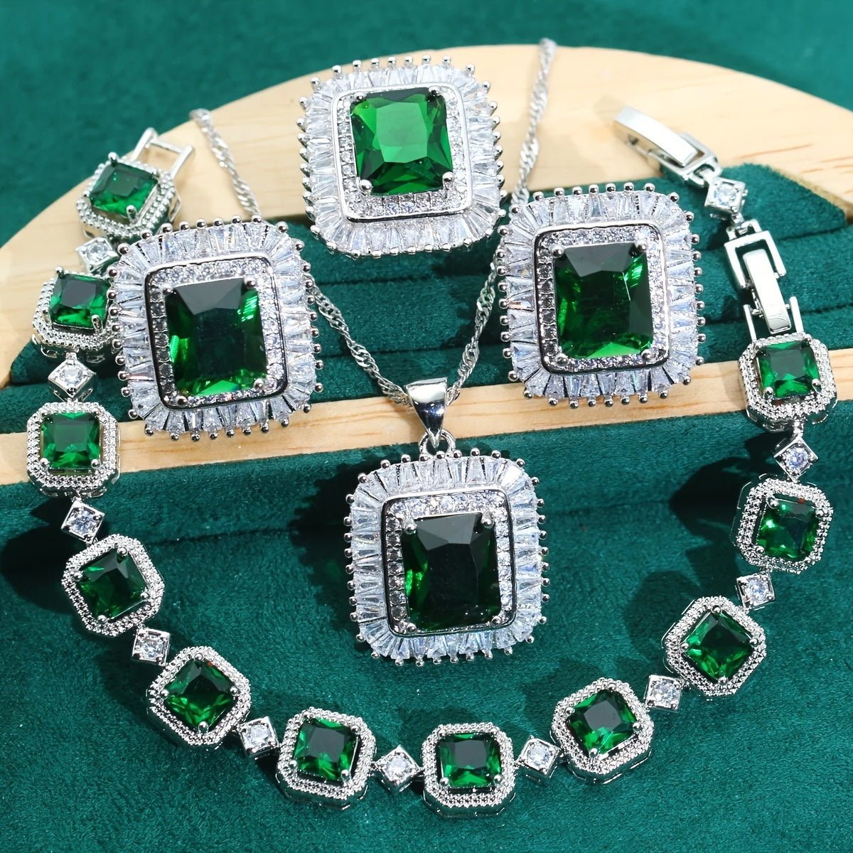 Exquisite Luxury Faux Green Gemstone Jewelry Set for Women - Crafted with Platinum-Plated Copper and Sparkling Zirconia Stones, Complete with Ring, Earrings, Necklace, and Bracelet - 5-Piece Collection Perfect for Bridal and Special Occasions