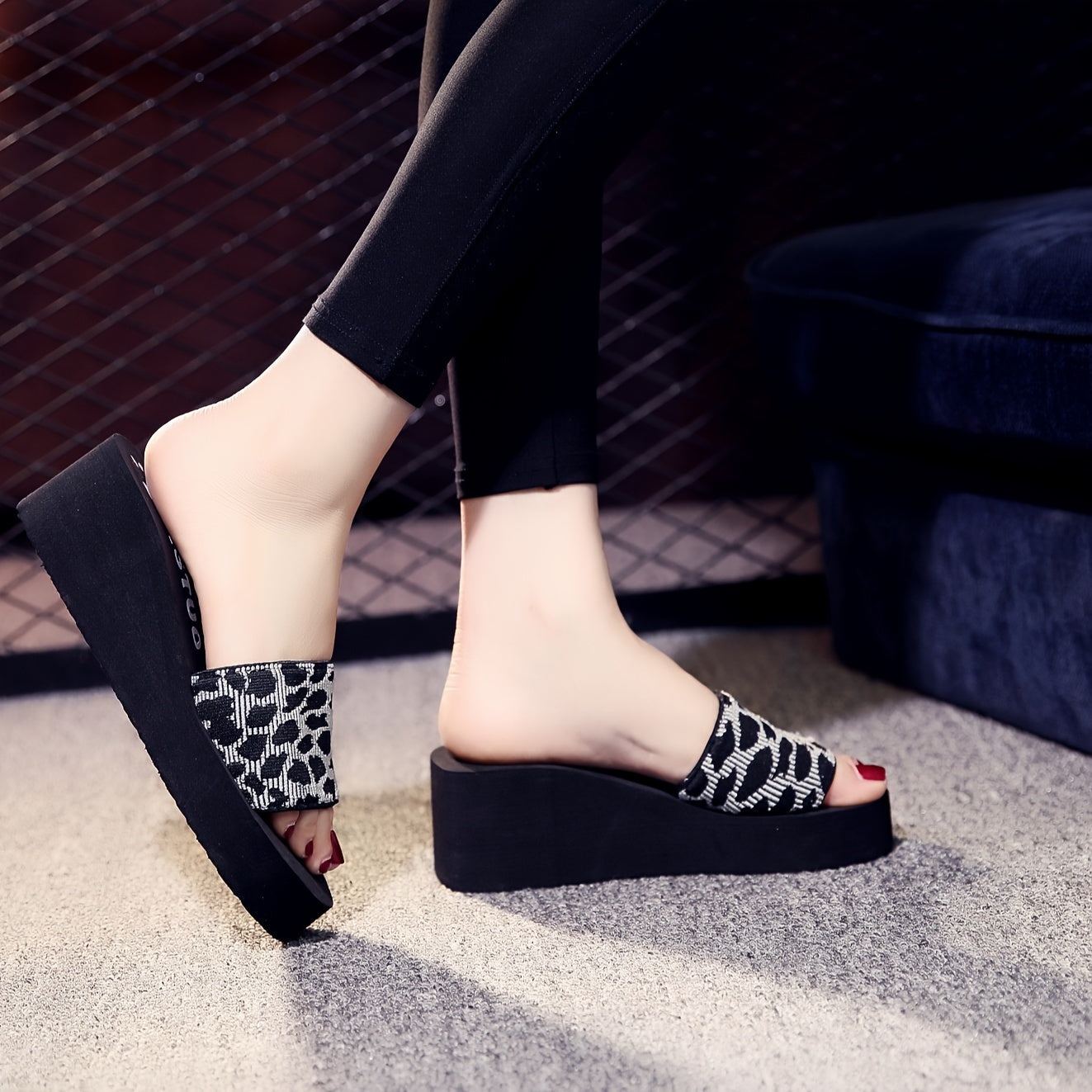 Open-toe leopard print wedge sandals for women, perfect for summer comfort.