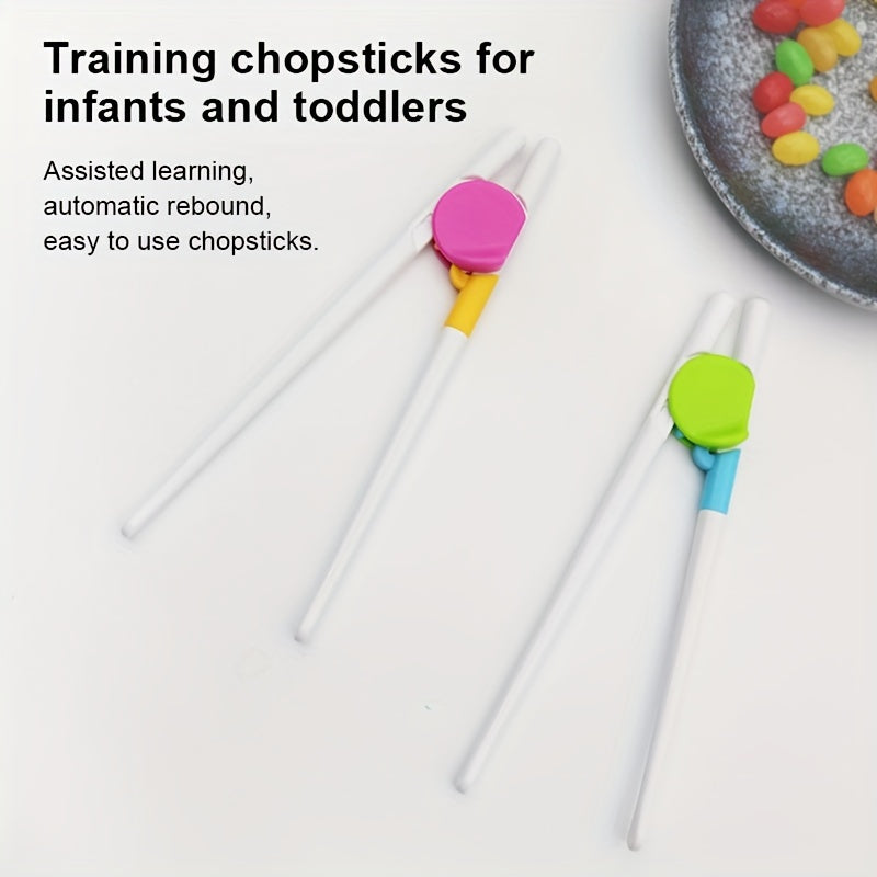 Training chopsticks set for beginners with detachable and reusable design, suitable for children, color available in red.