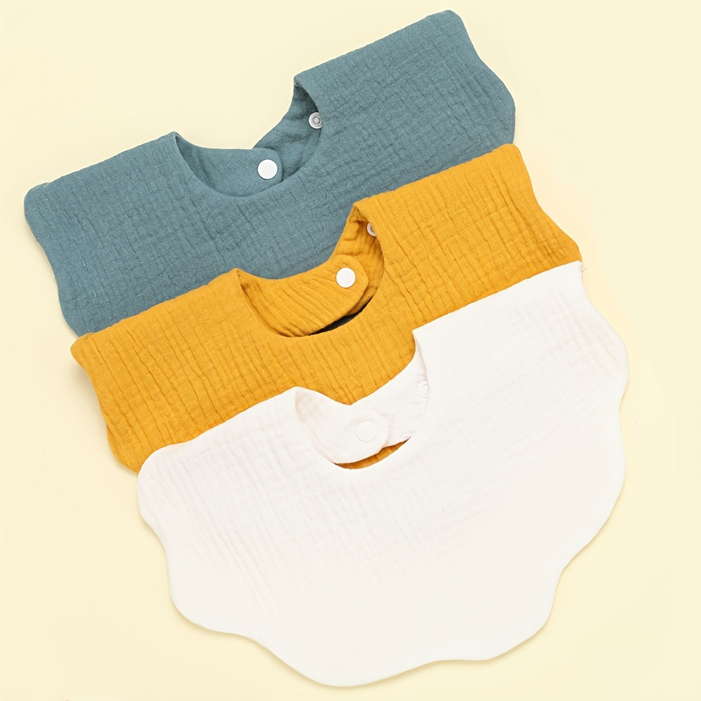 Set of 3 soft feeding bibs made of gauze cloth with Muslim cotton material. Perfect gift for Christmas, Halloween, Thanksgiving Day, New Year's, or Valentine's Day.