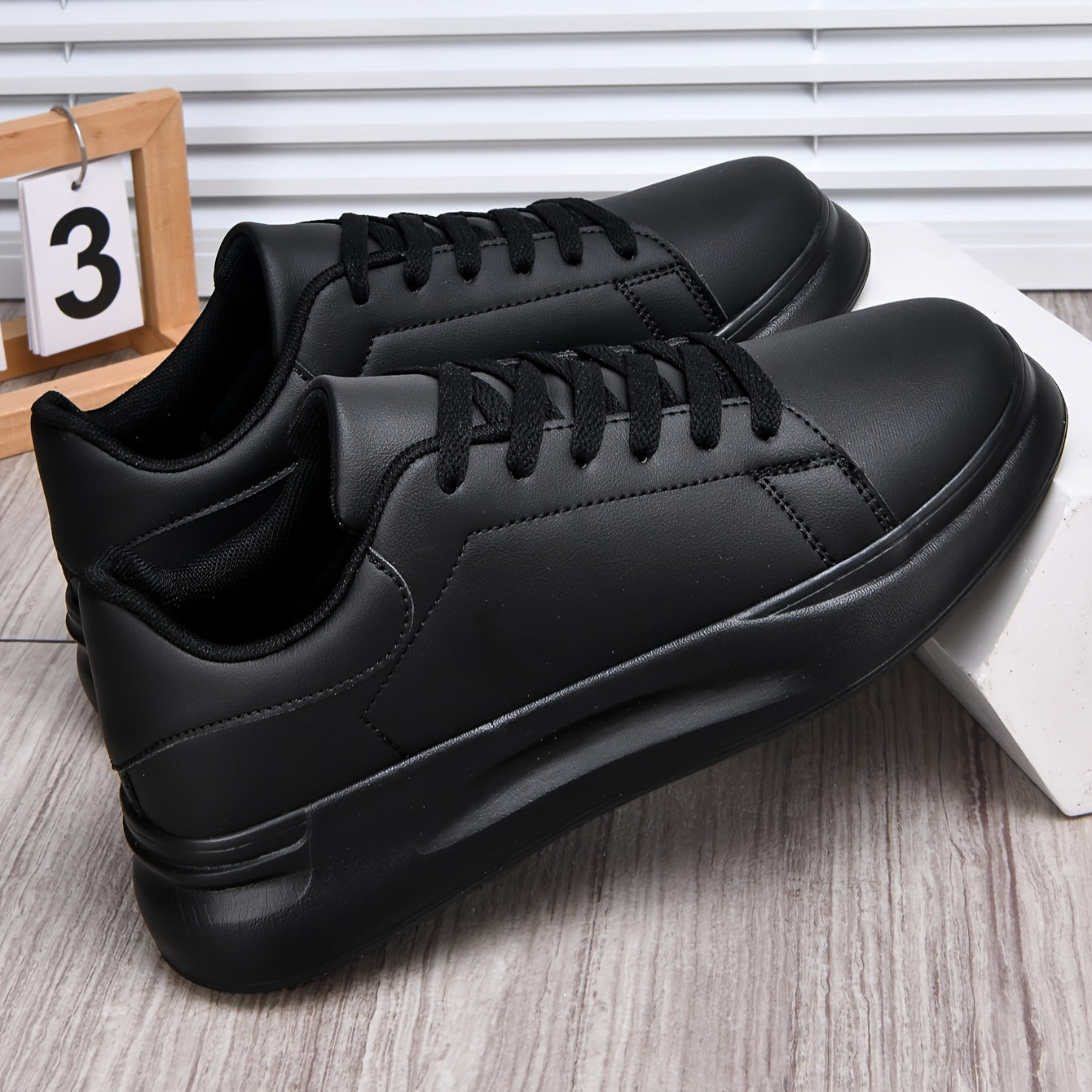 Skateboard Shoes for Men