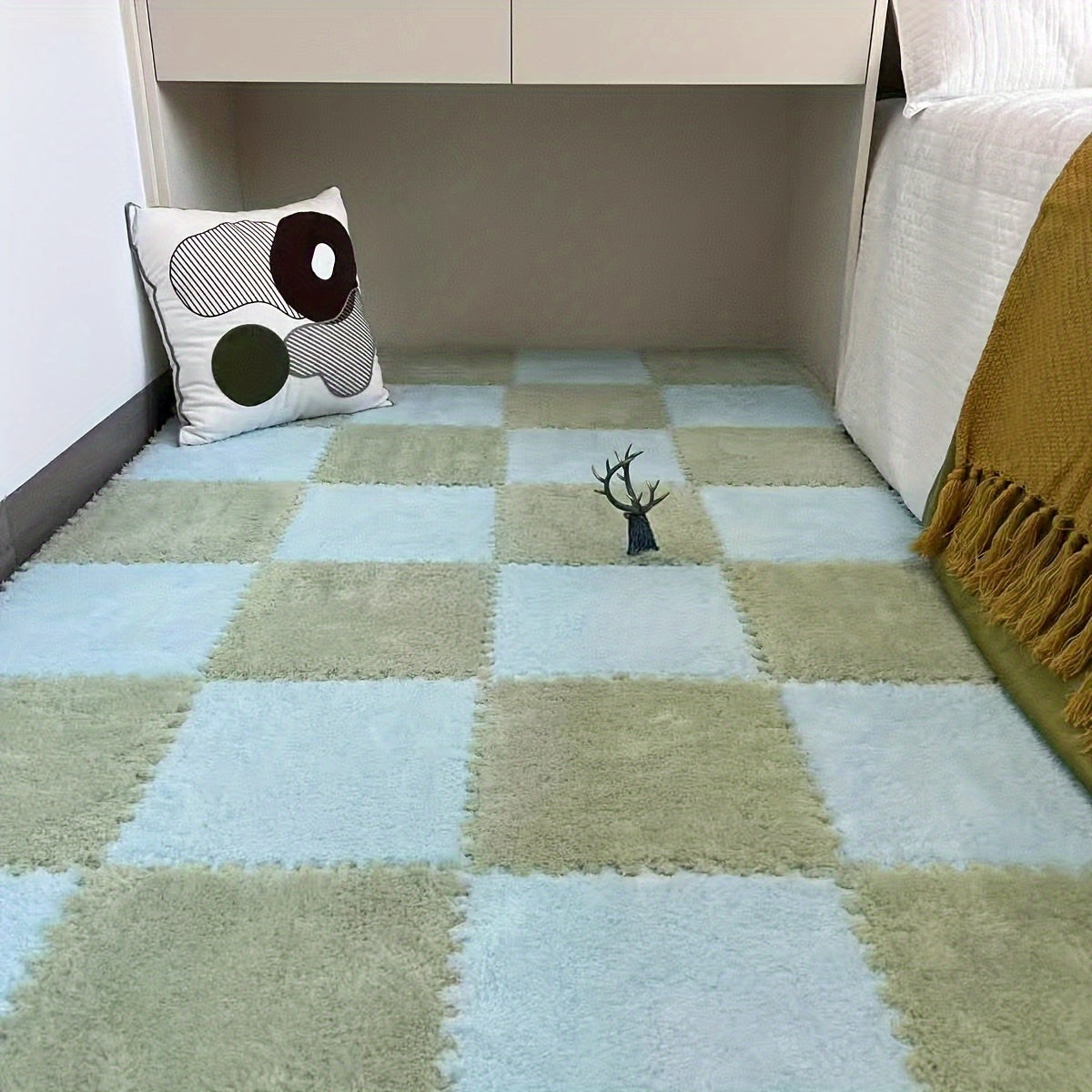 Modern plush patchwork carpet suitable for all seasons, ideal for bedroom, living room, coat room, rental house renovation - 40 pieces.