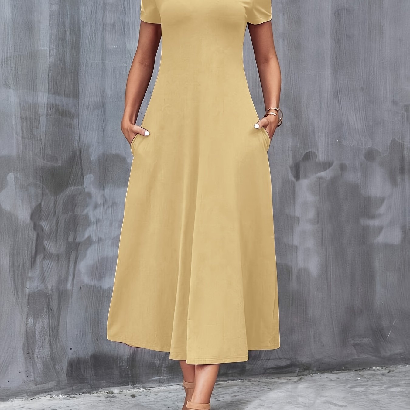 Women's Elegant Green V-Neck A-Line Dress with Pockets, Casual Polyester Blend, Machine Washable, Perfect for All Seasons, Comfortable Fashion with Glossy Texture.