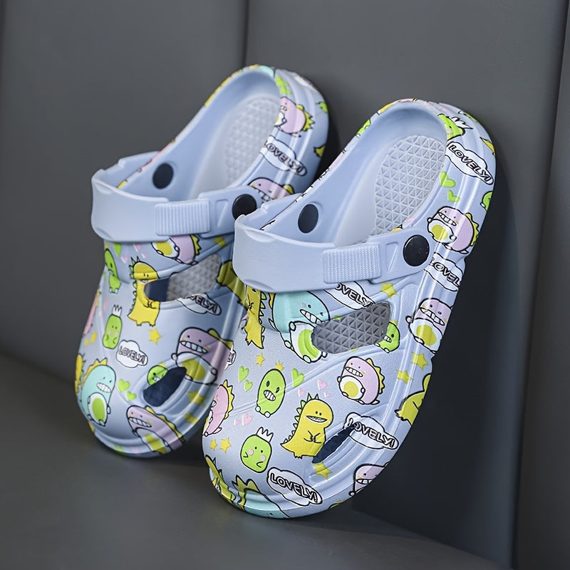 Boys' Casual Cartoon Clogs - Breathable, Lightweight, and Anti-Slip for Indoor/Outdoor Use in Spring and Summer.