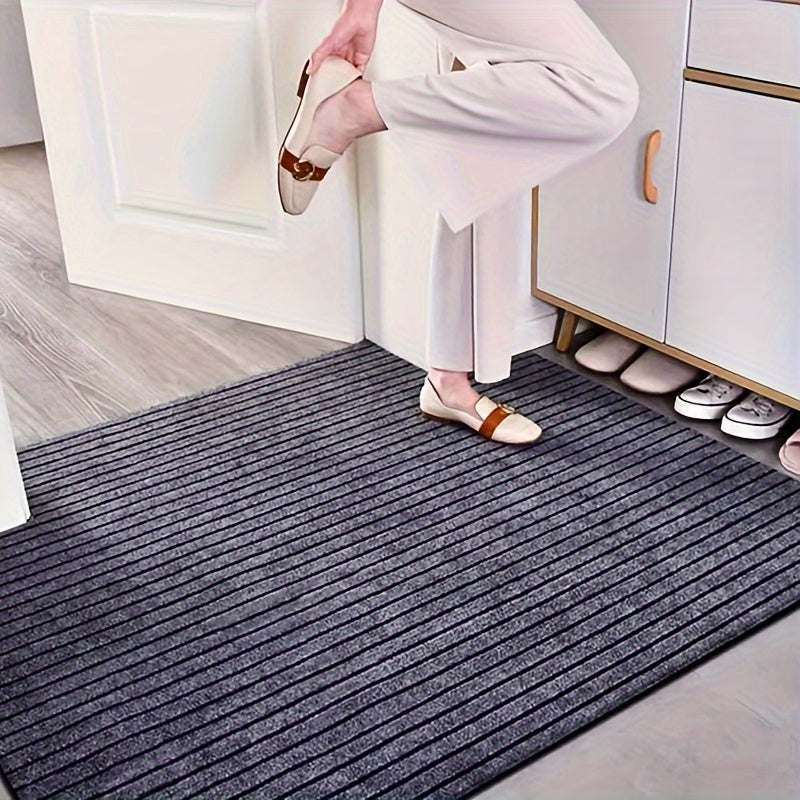 A durable and slip-resistant carpet, ideal for household use. This versatile carpet is dustproof and water-absorbing, perfect for entryways, kitchens, bathrooms, balconies, living rooms, and more.