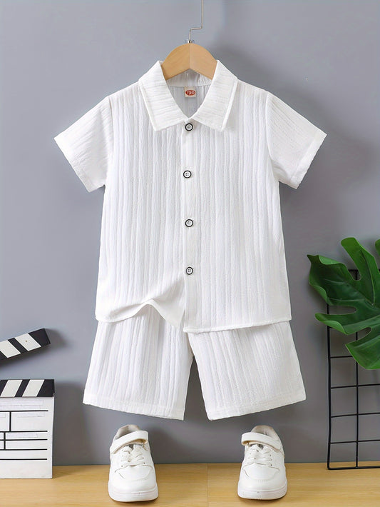 Short-Sleeve Solid Color Wave Stripe Shirt And Shorts Set for Casual Spring And Summer Outfits, Perfect for outdoor activities.