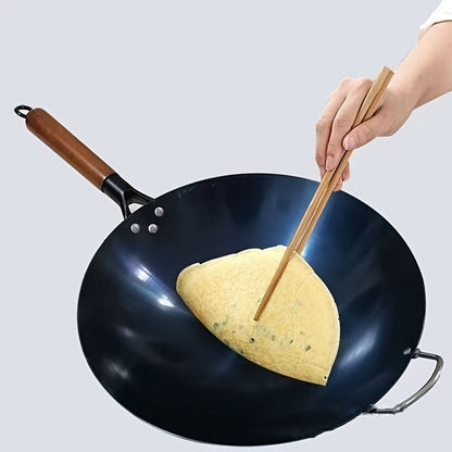 1 piece of Traditional Cast Iron Wok- Non-Stick and Uncoated Cooking Pan designed for Gas Stoves and Induction Cooktops- Ideal for Home Kitchens with Round Bottom, Suitable for Use on Coal Gas Stove.