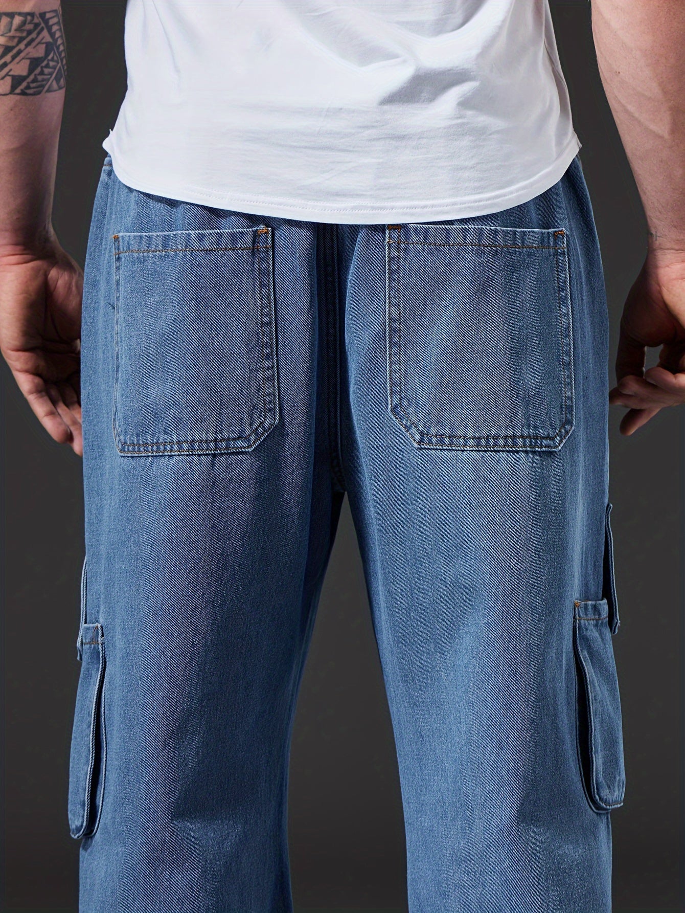 Men's solid cargo jeans for plus size in Spring, Fall, and Winter.