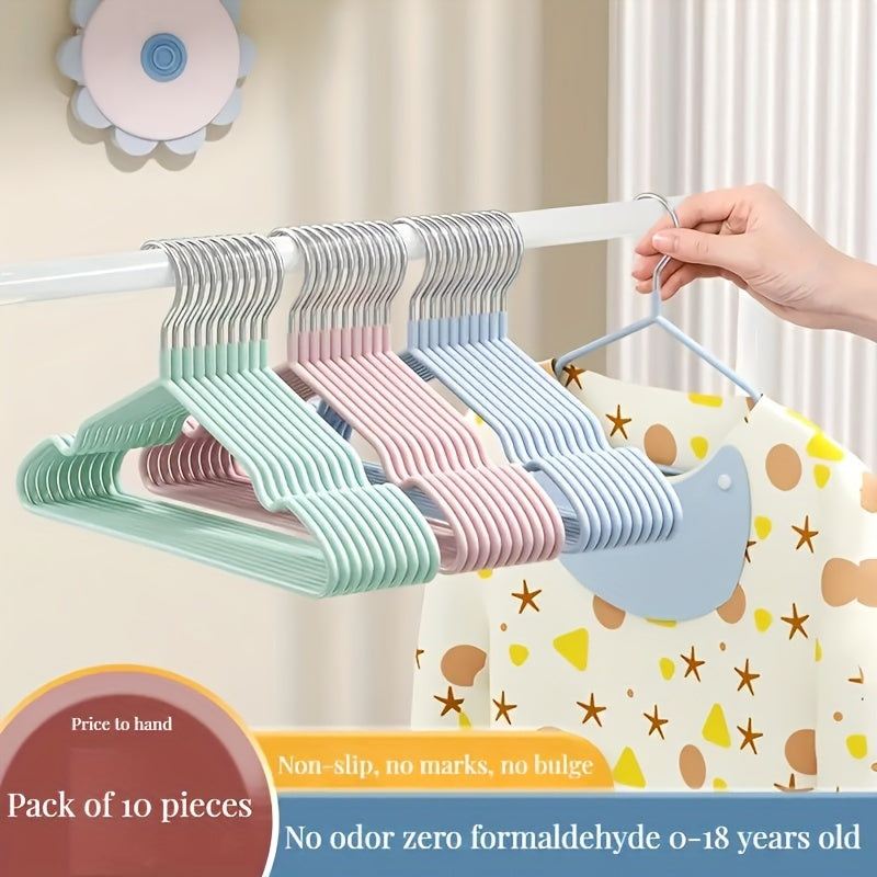 20 to 30 pieces of baby clothes storage hangers, kid clothes drying racks that are durable and anti-slip. Perfect for organizing and storing clothes in the bathroom, bedroom, closet, wardrobe, home, or dorm.