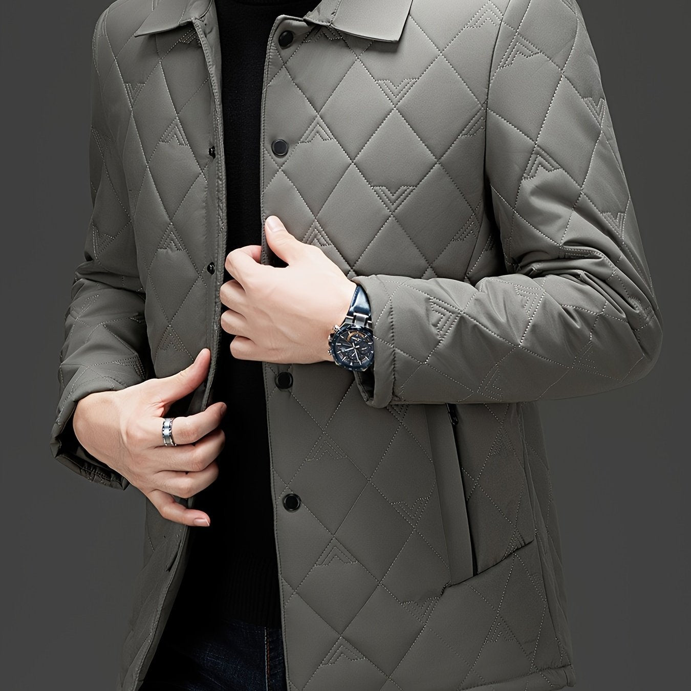 2024 Men's lightweight quilted polyester suit jacket with full zip, pockets, regular fit for business casual & travel, 100% polyester.