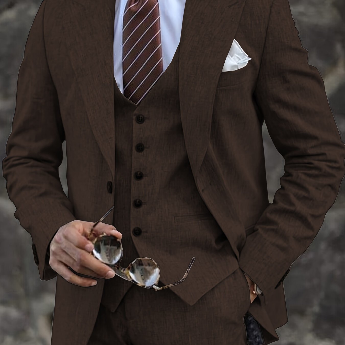 Men's tweed 3-piece suits for formal events, weddings, and business attire in various sizes.